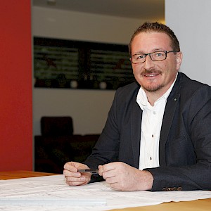 Jörg Hofer Dipl.-Ing. (FH)
